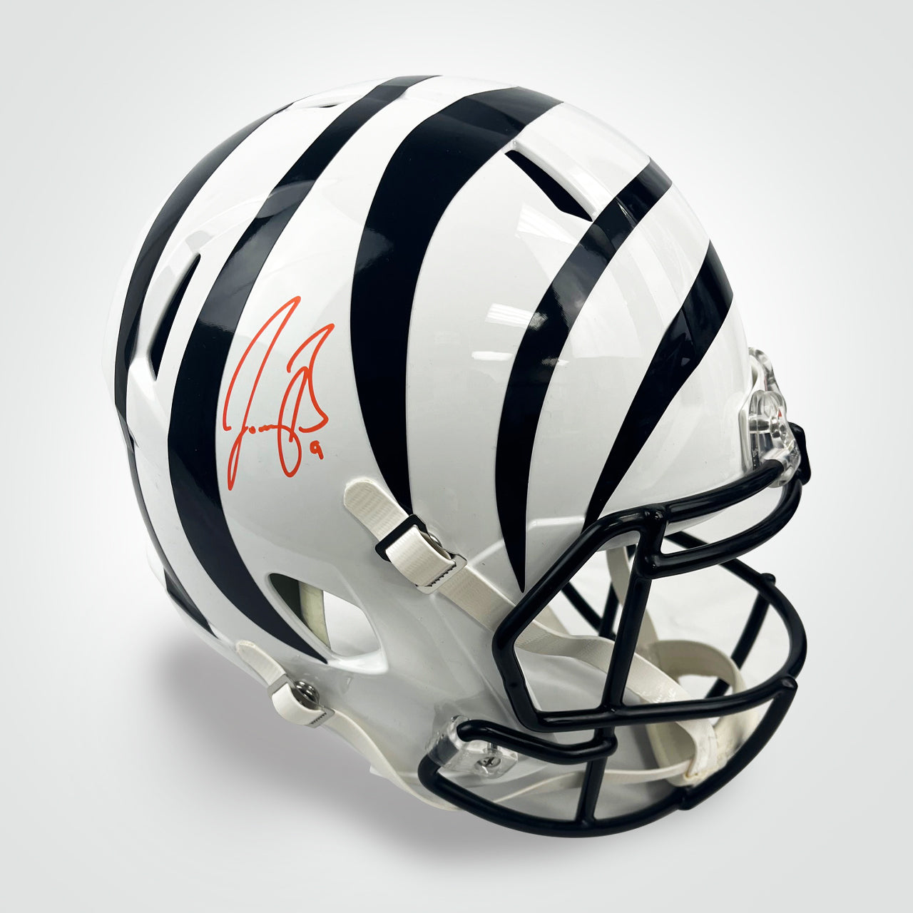 Joe Burrow Signed Bengals White Alternate Speed Full Size Replica Helmet