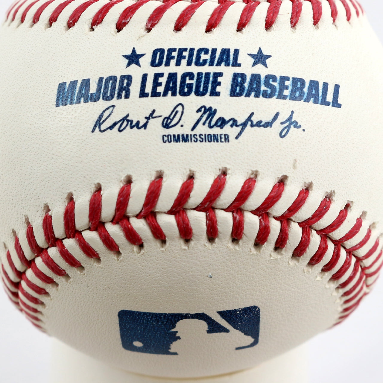Wade Boggs Signed Official Major League Baseball